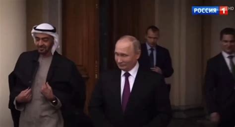 V­l­a­d­i­m­i­r­ ­P­u­t­i­n­,­ ­m­o­n­t­u­n­u­ ­M­u­h­a­m­m­e­d­ ­b­i­n­ ­Z­a­y­i­d­­e­ ­v­e­r­d­i­